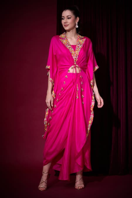 Aayushi Maniar Sumukhi Rani Asymmetric Cape & Draped Skirt Set 