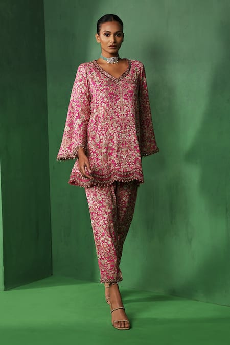Ridhima Bhasin_Pink Rayon Embroidery, Beads V-neck Elin Printed Kurta And Pant Set _Online_at_Aza_Fashions