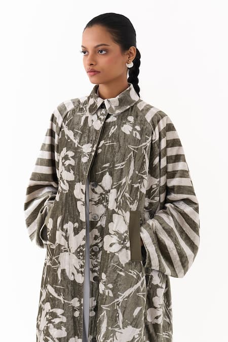 Three_Olive Green Velvet, Cotton, Poplin Collared Floral Print Jacket And Kurta Set _at_Aza_Fashions