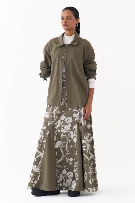 Buy_Three_Olive Green Twill Collared Printed Jacket And Skirt Set _Online_at_Aza_Fashions