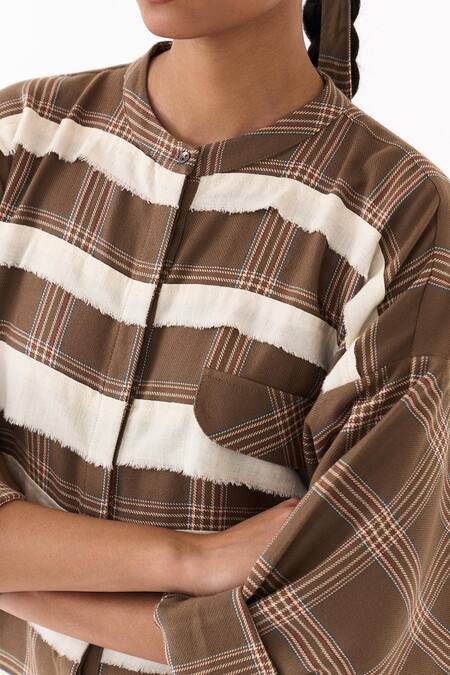 Buy_Three_Brown Round Neck Striped Pattern Shirt And Pant Set 