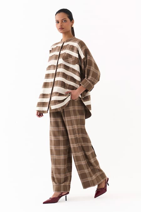 Shop_Three_Brown Mandarin Collar Checkered Pattern Shirt 