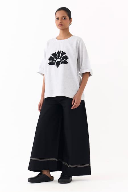 Three Ivory Embroidery Round Neck Wave Top Online at Aza Fashions Three_Ivory Embroidery Round Neck Wave Top _Online_at_Aza_Fashions