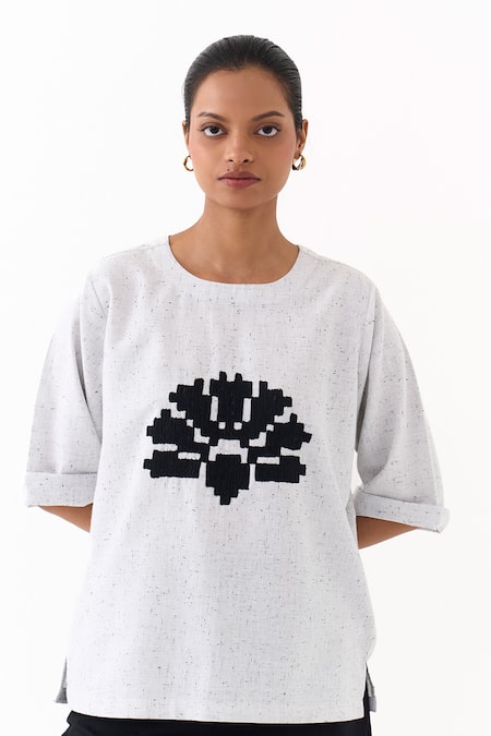 Buy Three Ivory Embroidery Round Neck Wave Top Buy_Three_Ivory Embroidery Round Neck Wave Top