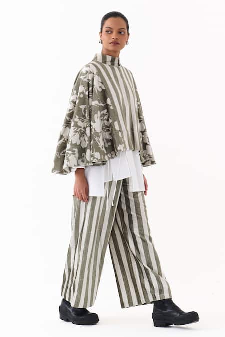 Buy_Three_Olive Green Velvet Collared Floral And Stripe Print Jacket _Online_at_Aza_Fashions