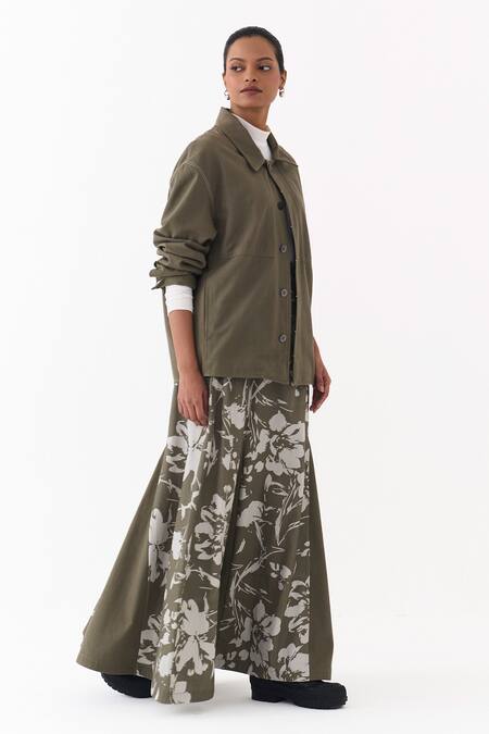 Three Olive Green Twill Collared Loose Fit Jacket Online at Aza Fashions Three_Olive Green Twill Collared Loose Fit Jacket _Online_at_Aza_Fashions