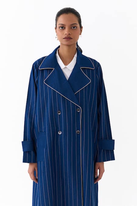 Buy_Three_Blue Denim Embroidery, Piping Collared Linear Trench Coat 