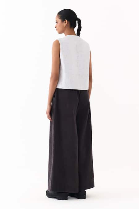 Buy_Three_Ivory Round Neck Splash Print Overlap Vest _Online_at_Aza_Fashions