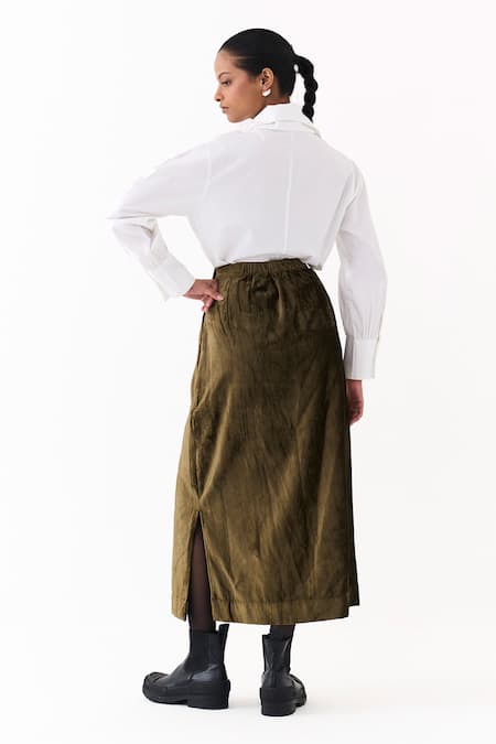 Three Velvet Flap Skirt 