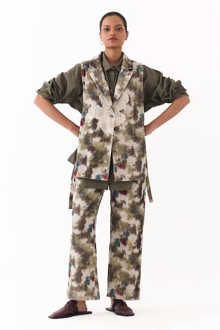 Three Corduroy Printed Pleated Pant 