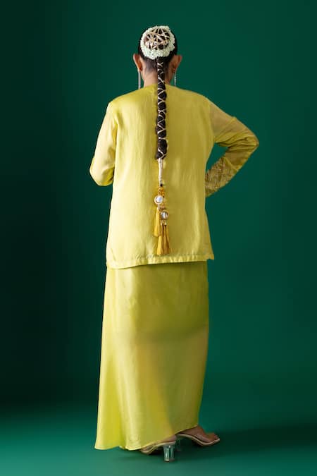 Label Shristi Chetani Hand Embroidered Jacket Skirt Set 