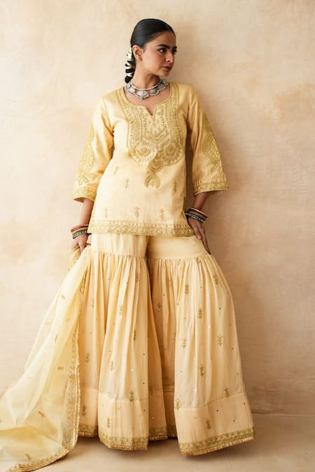 Gulabo Jaipur Gold Silk, Organza Embroidery, Sequins V-neck Omaira Hand Work Kurta Set at Aza Fashions Gulabo Jaipur_Gold Silk, Organza Embroidery, Sequins V-neck Omaira Hand Work Kurta Set _at_Aza_Fashions