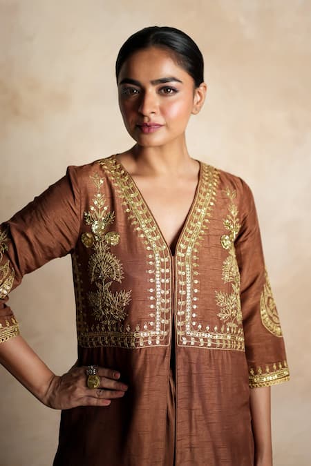 Gulabo Jaipur Brown Silk Embroidery, Sequins V-neck Chahat Kurta And Pant Set at Aza Fashions Gulabo Jaipur_Brown Silk Embroidery, Sequins V-neck Chahat Kurta And Pant Set _at_Aza_Fashions