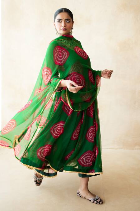 Gulabo Jaipur Green Georgette Foil Printing Round Neck Printed Anarkali, Pant And Dupatta Set Online at Aza Fashions Gulabo Jaipur_Green Georgette Foil Printing Round Neck Printed Anarkali, Pant And Dupatta Set _Online_at_Aza_Fashions