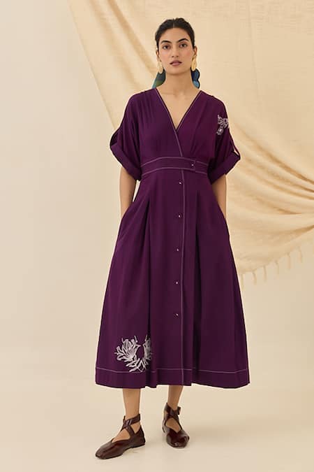 Jodi Morni Floral Embroidered Midi Dress 