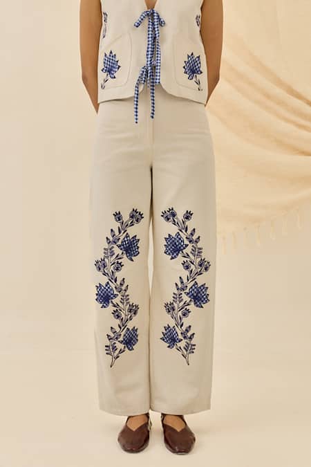 Jodi Saras Floral Embroidered Trouser 