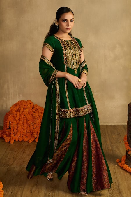 Buy Reeti Arneja Green Handloom Cotton, Silk, Organza Embroidery, Paan Patola Kurta Gharara Set Online at Aza Fashions Buy_Reeti Arneja_Green Handloom Cotton, Silk, Organza Embroidery, Paan Patola Kurta Gharara Set _Online_at_Aza_Fashions