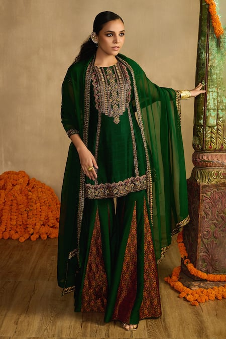 Reeti Arneja Green Handloom Cotton, Silk, Organza Embroidery, Paan Patola Kurta Gharara Set 