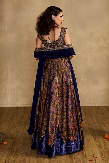 Reeti Arneja Neel Tara Floral Embroidered Blouse Lehenga Set 