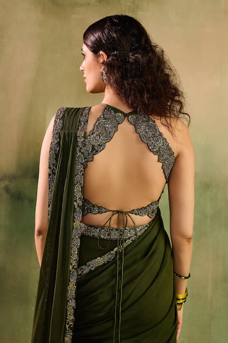 Reeti Arneja Abeer Ruffled Tiered Lehenga Set 