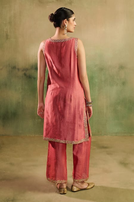 Reeti Arneja Gulaabi Chanderi Embroidered Kurta & Pant Set 