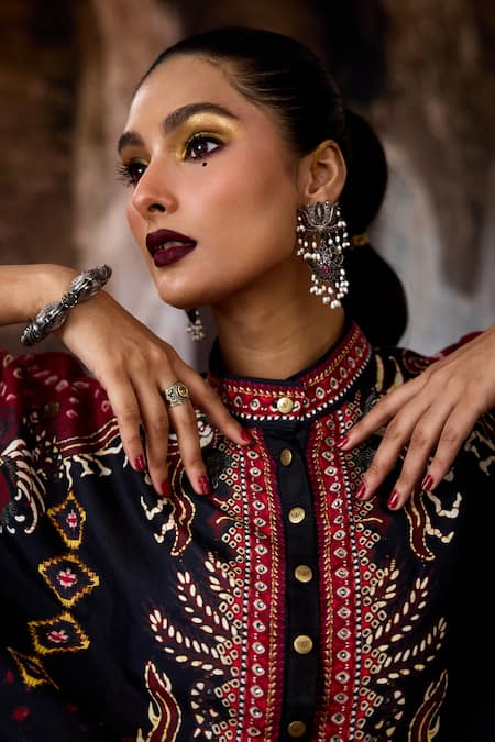 Rajdeep Ranawat_Red Silk Mandarin Collar Bethari Chanel Tunic _at_Aza_Fashions