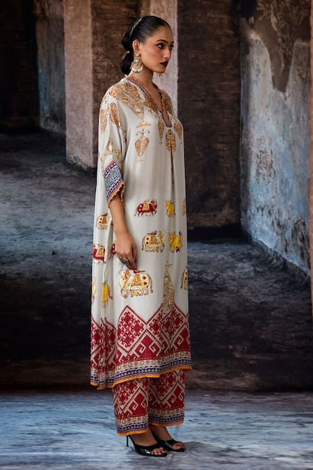 Buy_Rajdeep Ranawat_Off White Modal, Satin Bethari Permaz Pant _Online_at_Aza_Fashions