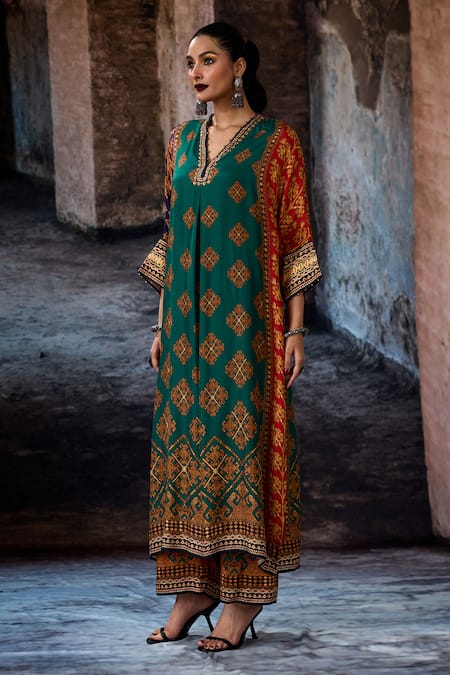 Rajdeep Ranawat_Multi Color Silk Split V-neck Bethari Banera Tunic _Online_at_Aza_Fashions