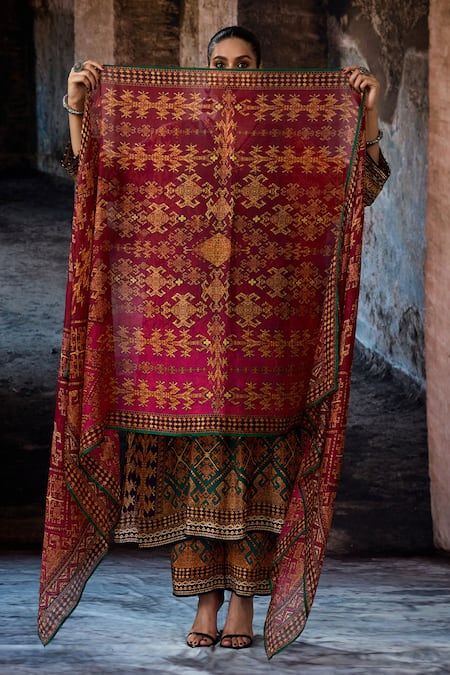 Shop_Rajdeep Ranawat_Multi Color Silk Split V-neck Bethari Banera Tunic 