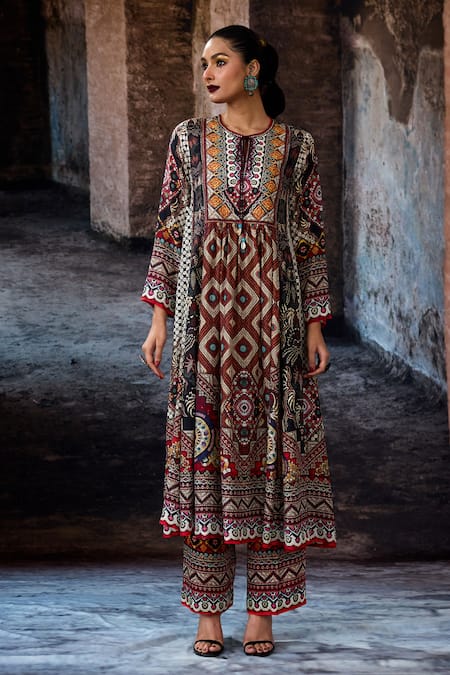 Buy Rajdeep Ranawat Off White Modal Bethari Permaz Pant Buy_Rajdeep Ranawat_Off White Modal Bethari Permaz Pant