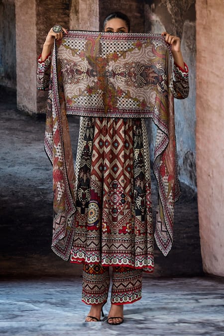 Shop Rajdeep Ranawat Off White Modal Bethari Permaz Pant Shop_Rajdeep Ranawat_Off White Modal Bethari Permaz Pant