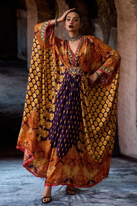 Shop Rajdeep Ranawat Purple Silk Embroidery, Gemstones V-neck Bethari Imama Kaftan Shop_Rajdeep Ranawat_Purple Silk Embroidery, Gemstones V-neck Bethari Imama Kaftan