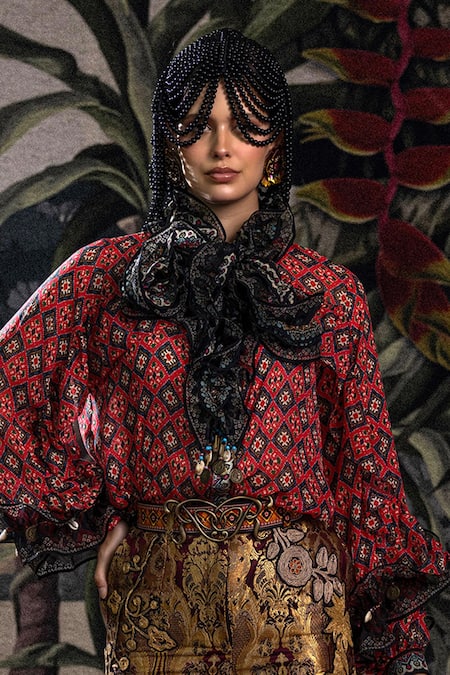 Rajdeep Ranawat Fuchsia Embroidery, Ruffles Bethari Pawani Shirt Online at Aza Fashions Rajdeep Ranawat_Fuchsia Embroidery, Ruffles Bethari Pawani Shirt _Online_at_Aza_Fashions