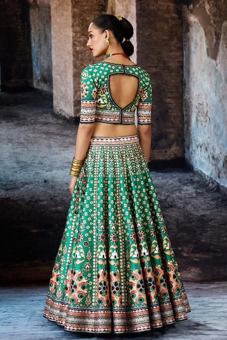 Rajdeep Ranawat Bethari Leela Skirt Set 