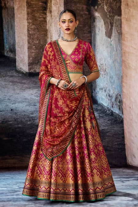 Rajdeep Ranawat Bethari Leela Printed Skirt Set 