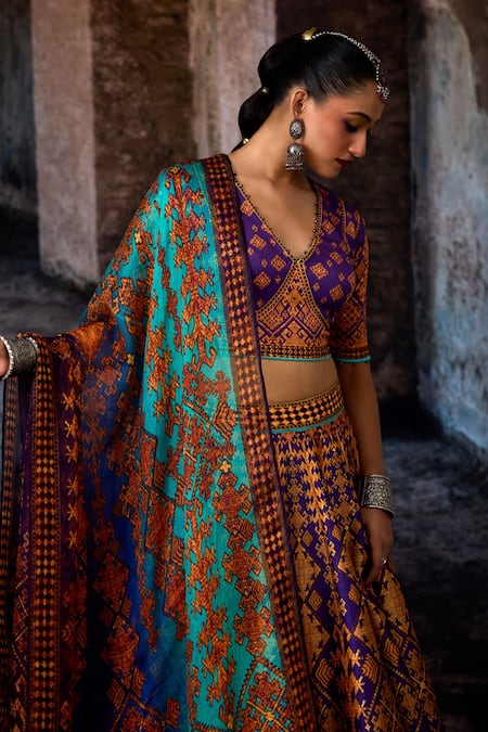 Buy_Rajdeep Ranawat_Purple Dupion, Lycra V-neck Bethari Leela Printed Skirt Set _Online_at_Aza_Fashions