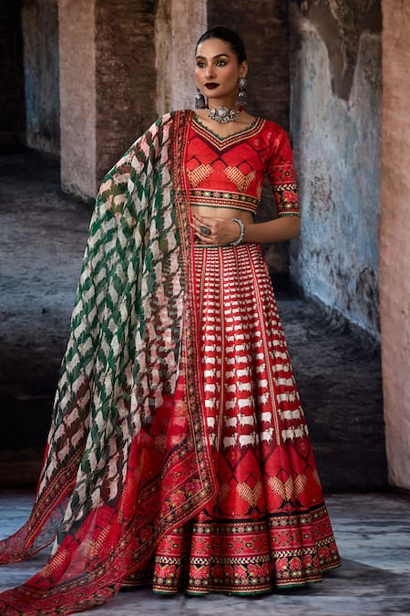 Rajdeep Ranawat Bethari Leela Printed Skirt Set 