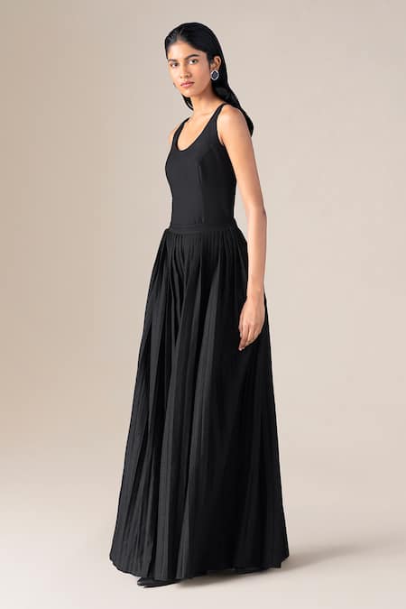 Ampm_Black Wool Eliz Pleated Flared Palazzo _Online_at_Aza_Fashions