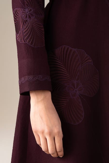 Shop_Ampm_Burgundy Wool Embroidery, Cut Work, Studs High Nahid Paan Motif Abaya Jacket Set 