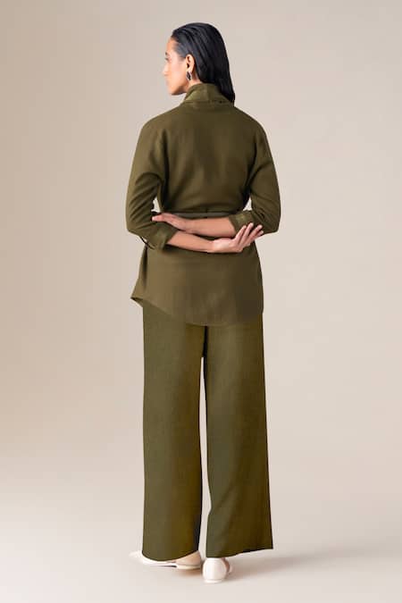 Ampm Samiah Resham Bordered Cape Set 