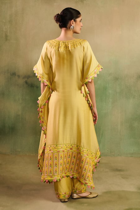 Reeti Arneja Hunar Chanderi Mirror Embroidered Kurta & Pant Set 