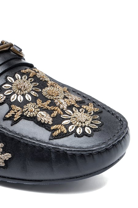 Shop_Shutiq_Black Aurum Floral Embroidered Loafers _Online_at_Aza_Fashions