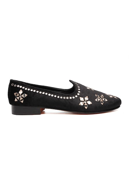 Shutiq_Black Avsar Geometric Mirror Work Juttis _Online_at_Aza_Fashions