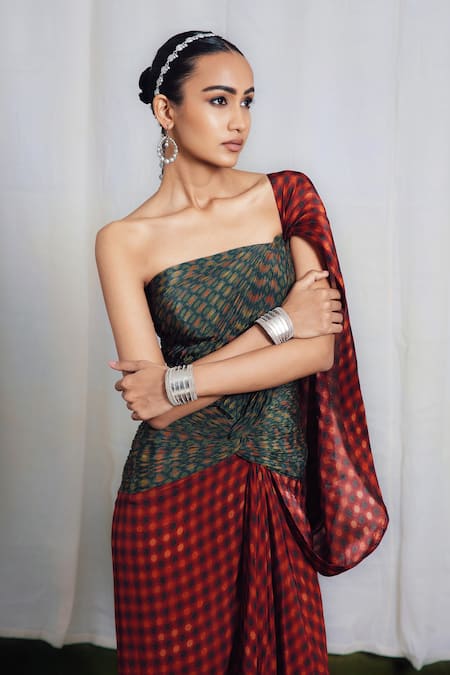 Shop_Siddhartha Bansal_Red Crepe One Shoulder Courtyard Green Printed Saree Gown _Online_at_Aza_Fashions
