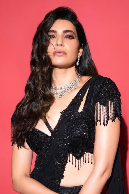 Shop Archana Kochhar Black Net Sequins, Beads, Shimmering Pre-draped Lehenga Saree With Blouse Online at Aza Fashions Shop_Archana Kochhar_Black Net Sequins, Beads, Shimmering Pre-draped Lehenga Saree With Blouse _Online_at_Aza_Fashions