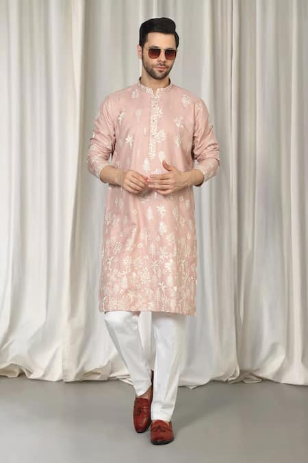 Aham-Vayam Upwan Embroidered Kurta Set 