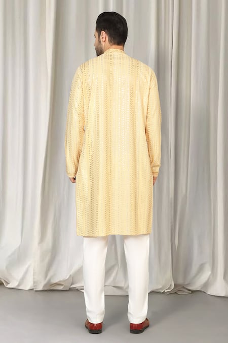 Aham-Vayam Harshollas Embroidered Kurta & Pant Set 