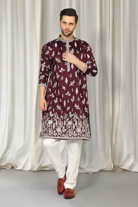Aham-Vayam Upwan Embroidered Kurta & Pant Set 