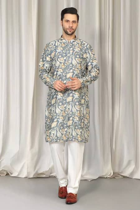 Aham-Vayam Phool Print Kurta & Pant Set