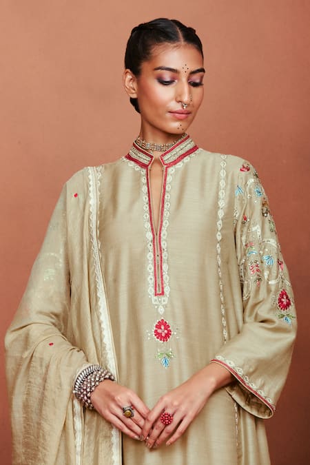 Shop_Sue Mue_Beige Silk, Cotton, Tissue Embroidery, Sequins, Beads, Zari Amu Kurta Set _Online_at_Aza_Fashions